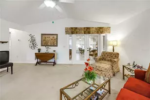 909 Eagles Landing, Leesburg, FL 34748 - Photo 4