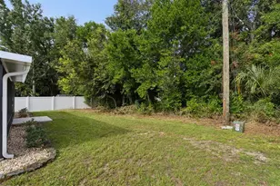 209 Jean St, Tavares, FL 32778 - Photo 22