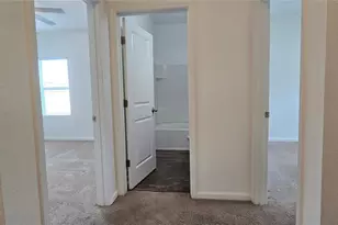 15660 Merlin Ave, Mascotte, FL 34753 - Photo 4