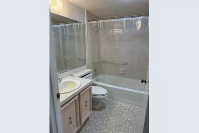 110 N Tremain St #105, Mount Dora, FL 32757 - Photo 16