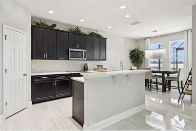 359 Blue Cypress Drive, Groveland, FL 34736 - Photo 12