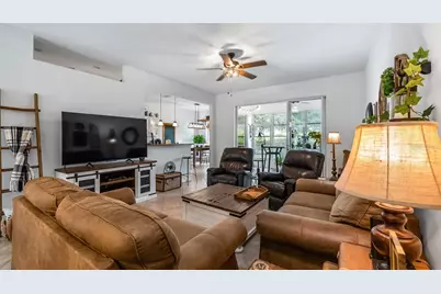 2204 Kingsmill Way, Clermont, FL 34711 - Photo 14