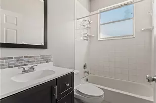 834 High Pointe Cir, Minneola, FL 34715 - Photo 22