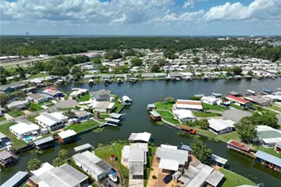 30041 Wausaukee Dr, Tavares, FL 32778 - Photo 2