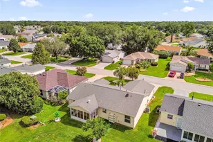 17648 SE 93rd Butler Ct, The Villages, FL 32162 - Photo 36