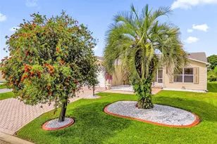 17648 SE 93rd Butler Ct, The Villages, FL 32162 - Photo 40