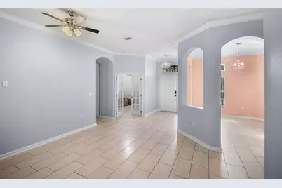 410 Sauvignon Way, Groveland, FL 34736 - Photo 6