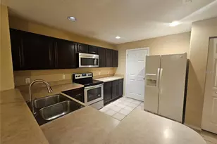 622 Old Pine Ct, Sanford, FL 32773 - Photo 4