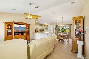 917 Eastmont Ct, The Villages, FL 32162 - Photo 10