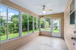 1502 Aquino Ln, The Villages, FL 32159 - Photo 16