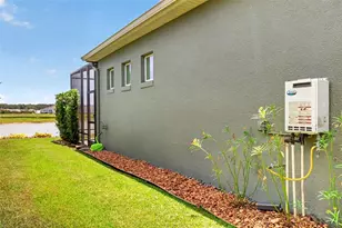 8716 Bridgeport Bay Cir, Mount Dora, FL 32757 - Photo 32