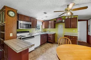 7438 Cr 663, Bushnell, FL 33513 - Photo 10