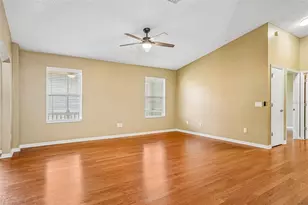 108 Cherry Blossom Ln, Lady Lake, FL 32159 - Photo 8