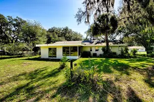 1361 Peters Dr, Leesburg, FL 34748 - Photo 34