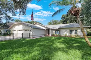 34205 Park Ln, Leesburg, FL 34788 - Photo 1