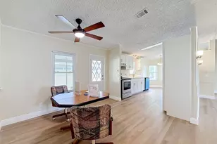 1676 Elkhart Cir, Tavares, FL 32778 - Photo 10