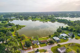 57 Cayman Cir, Umatilla, FL 32784 - Photo 40