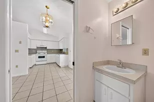 57 Cayman Cir, Umatilla, FL 32784 - Photo 22