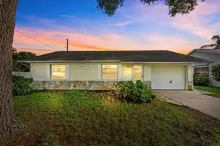 57 Cayman Cir, Umatilla, FL 32784 - Photo 1