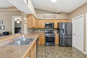 13326 Pinyon Dr, Clermont, FL 34711 - Photo 8