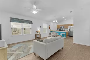 1352 Mary Beth Ln, The Villages, FL 32163 - Photo 6