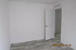 11719 Lake Dr, Clermont, FL 34715 - Photo 18