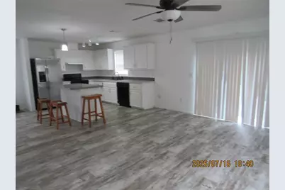 11719 Lake Drive, Clermont, FL 34715 - Photo 10