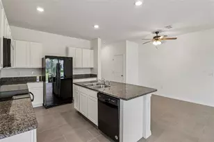 5323 Loblolly Ln, Wildwood, FL 34785 - Photo 12