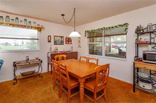1909 N Lakewood Ave, Ocoee, FL 34761 - Photo 6