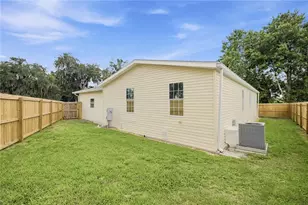 5230 Lexington Cir, Wildwood, FL 34785 - Photo 28