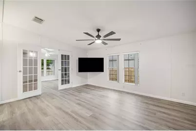 5230 Lexington Circle, Wildwood, FL 34785 - Photo 8