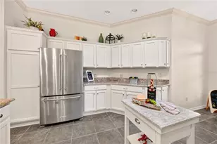 8901 SE 177th Grassmere St, The Villages, FL 32162 - Photo 10