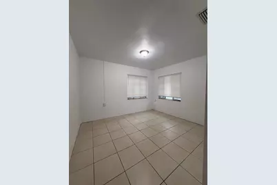 387 W Minneola Avenue, Clermont, FL 34711 - Photo 4