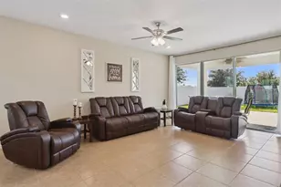253 Sparrow Hawk Dr, Groveland, FL 34736 - Photo 10