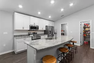 2311 Sunset Wy, Davenport, FL 33837 - Photo 6