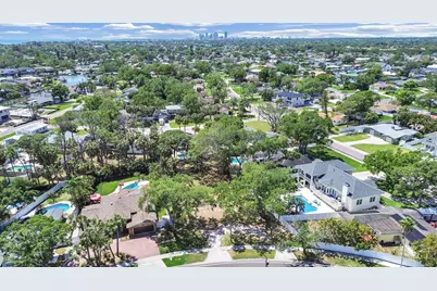 5438 Bayou Grande Boulevard NE, Saint Petersburg, FL 33703 - Photo 12