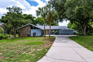 34007 Sabal Way, Leesburg, FL 34788 - Photo 1