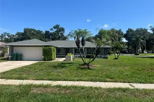 3101 Village Ln, Mount Dora, FL 32757 - Photo 1