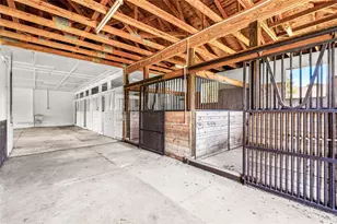 5650 Churchill Downs Rd, Sarasota, FL 34241 - Photo 6