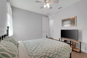 8254 Procida Isle Ln, Windermere, FL 34786 - Photo 32