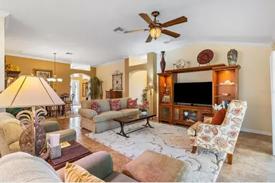 2757 Day Lily Run, The Villages, FL 32162 - Photo 16