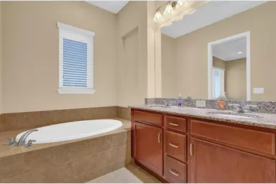 9219 Laureate Boulevard, Orlando, FL 32827 - Photo 12