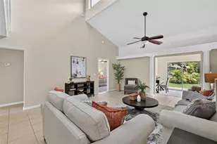 2214 Cypress Cove Dr, Tavares, FL 32778 - Photo 12