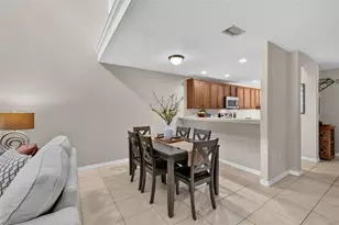 2214 Cypress Cove Dr, Tavares, FL 32778 - Photo 10