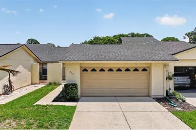 2214 Cypress Cove Drive #4, Tavares, FL 32778 - Photo 2