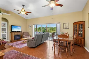 81 Fairway Cir, Umatilla, FL 32784 - Photo 16