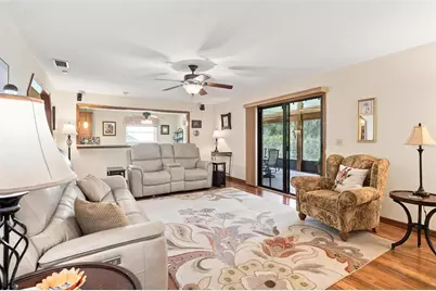 38700 Lakeview Drive, Lady Lake, FL 32159 - Photo 26
