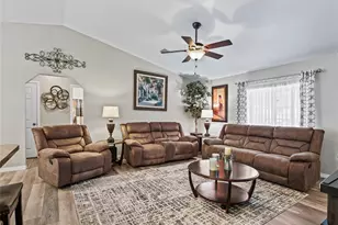 9444 SE 161st St, Summerfield, FL 34491 - Photo 8
