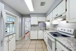 300 Pinecrest Rd, Mount Dora, FL 32757 - Photo 8