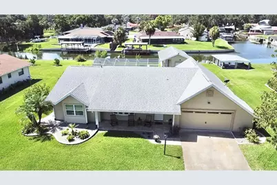 305 W Delaware Street, Tavares, FL 32778 - Photo 1